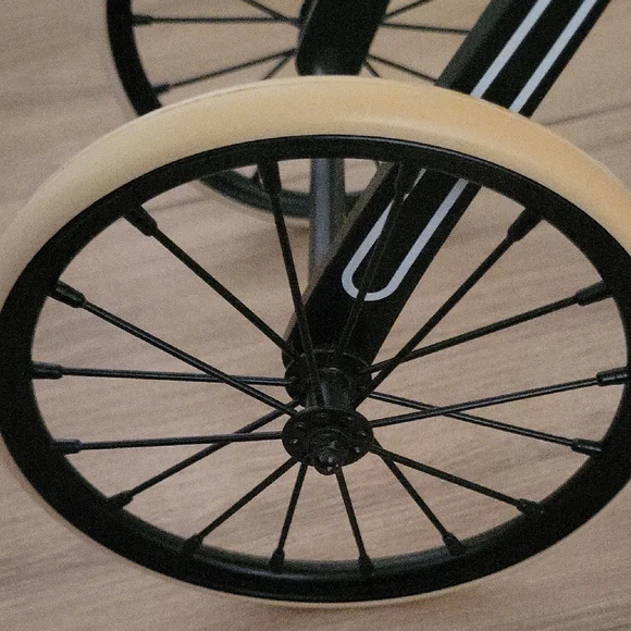 American Girl Samantha's Three Wheeled Bicycle with Basket